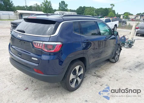 2018 Jeep Compass Latitude 4X4 z USA, uszkodzony, nr VIN 3C4NJDBB4JT117805